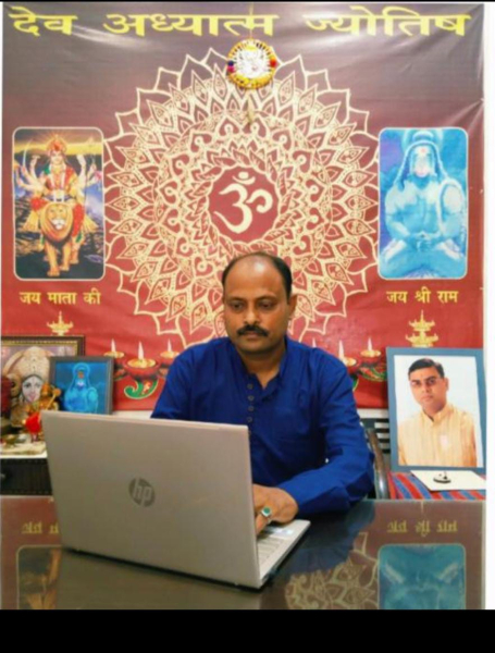 Ganshyam best astrologer in Delhi